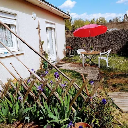 Grand Studio Sur Jardin Nantes Beaujoire B Exterior photo